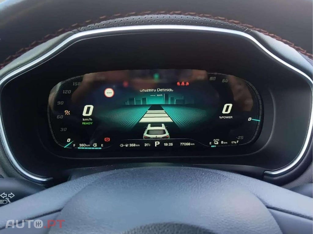 MG EHS LUXURY PHEV
