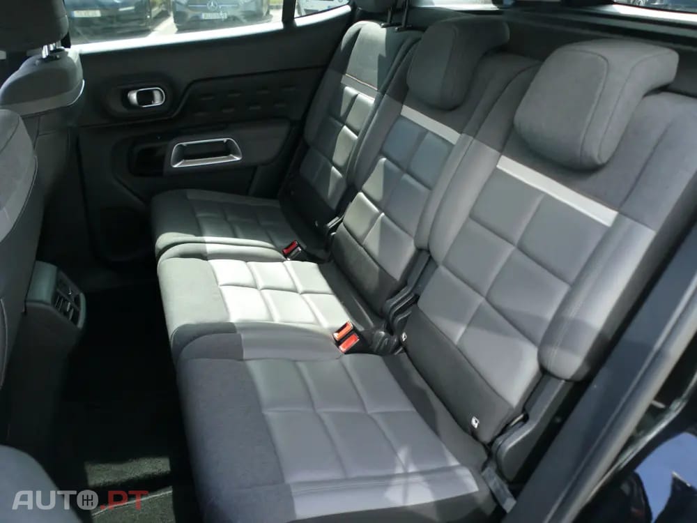 Citroen C5 Aircross 1.2 PureTech Shine EAT8