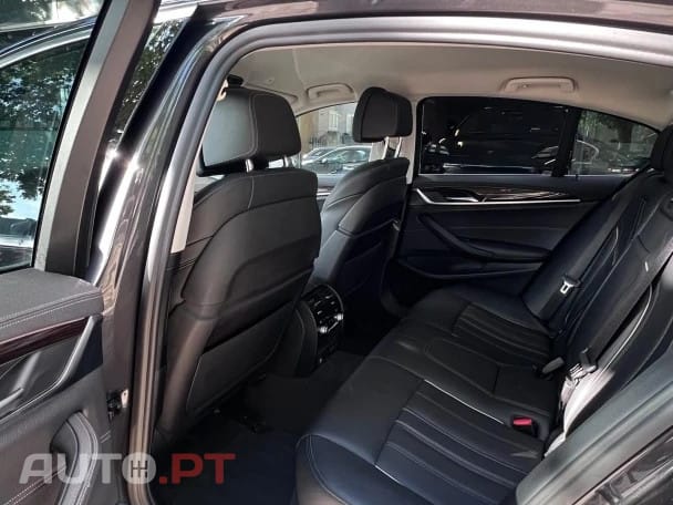 BMW 530 e Line Luxury