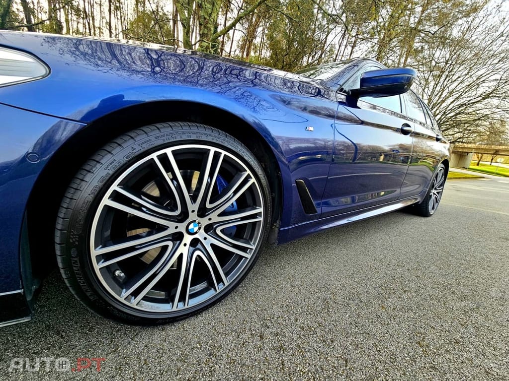 BMW 540 d xDrive Pack M Auto