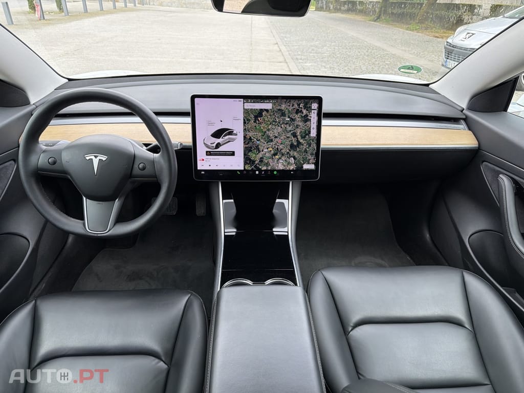 Tesla Model 3 Long Range AWD Dual Motor