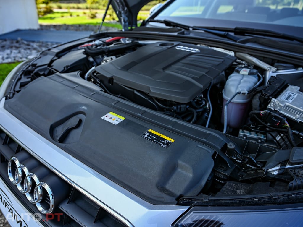 Audi A4 2.0 TDI Design S tronic