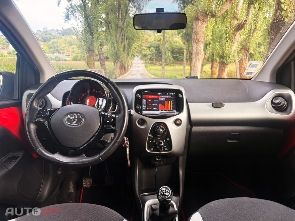 Toyota Aygo 1.0 X-Play+AC+X-Touch