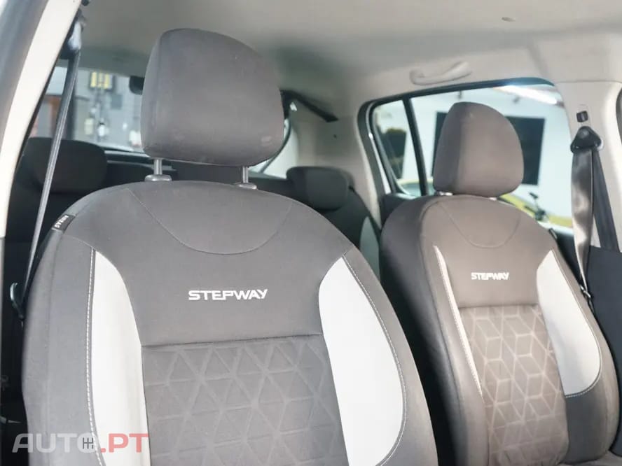 Dacia Sandero 0.9 TCe Confort
