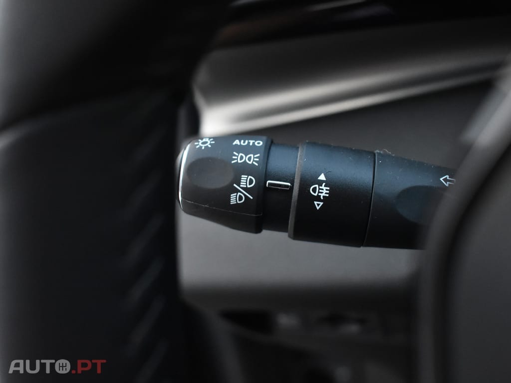 Peugeot E-308 54 kWh GT