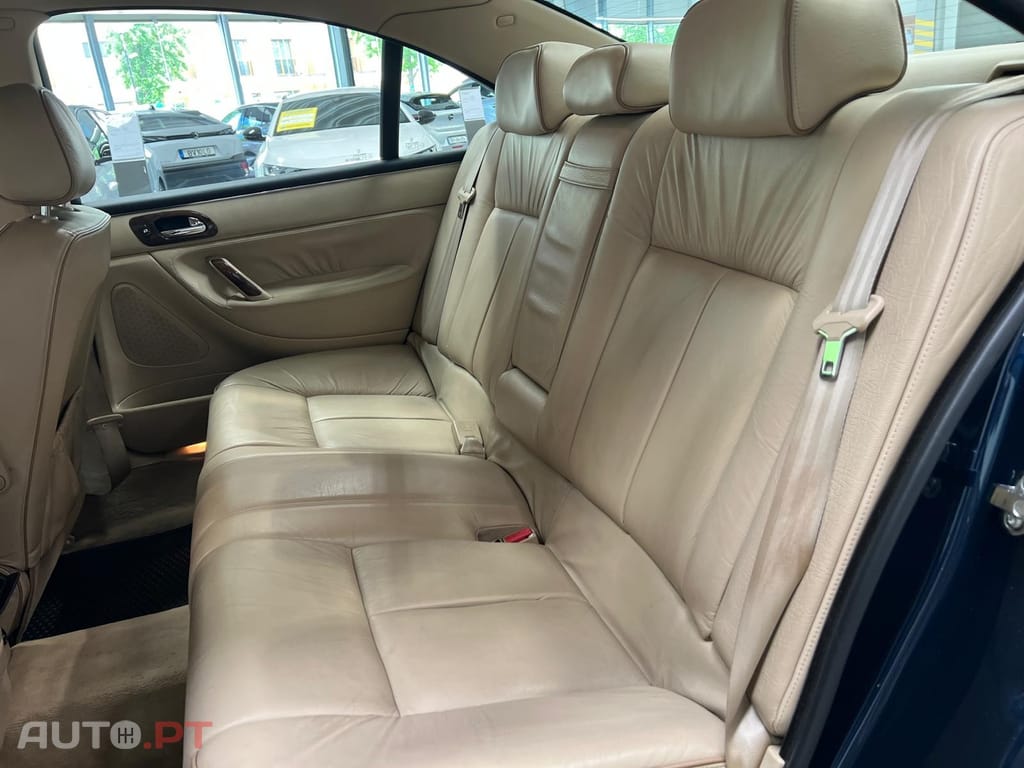 Peugeot 607 2.2 HDi Titane Automatic