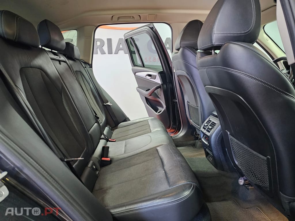 BMW X3 xDrive30e Luxury Line Aut.