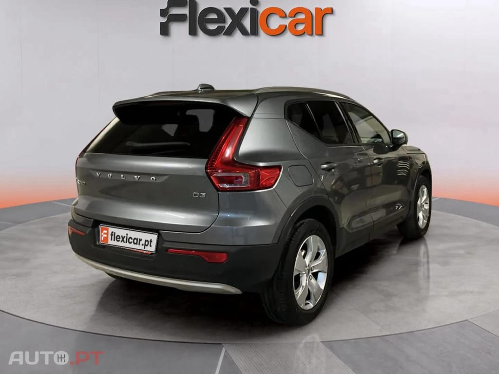 Volvo XC40 2.0 D3 150 MOMENTUM