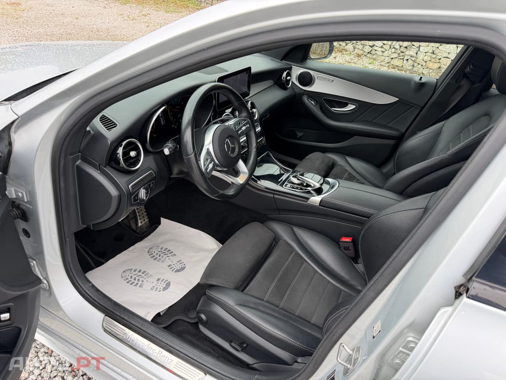 Mercedes-Benz C 300 de AMG Line