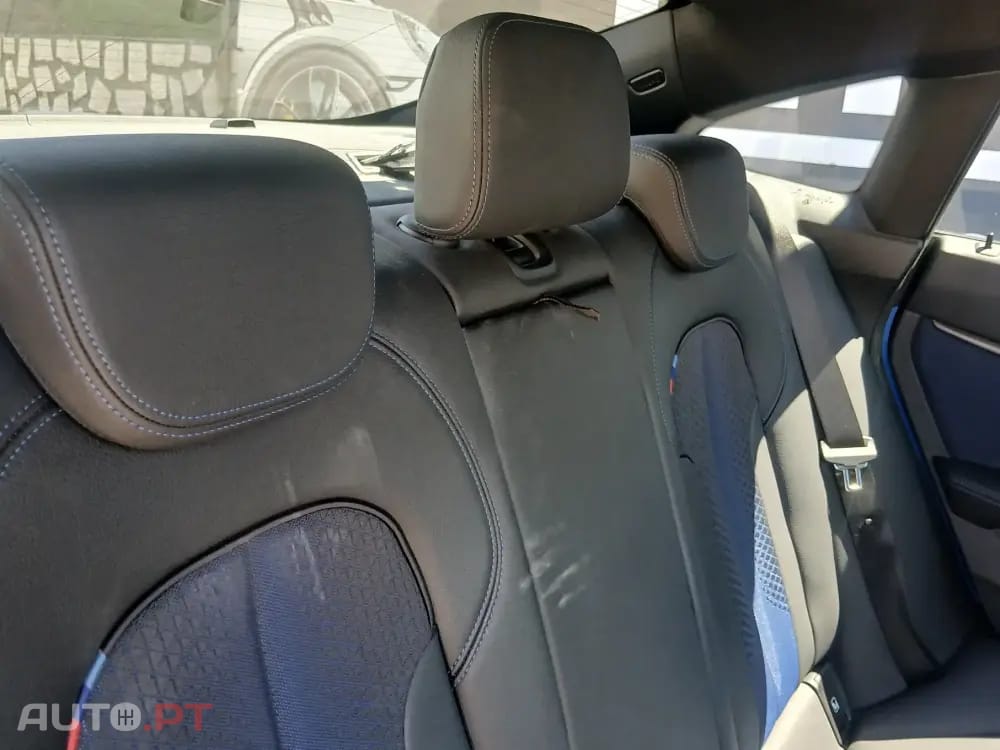 BMW 216 d Pack Desportivo M