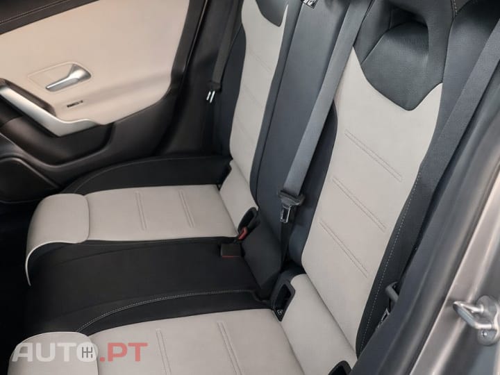 Mercedes-Benz CLA 220 d Shooting Brake AMG Line Aut.