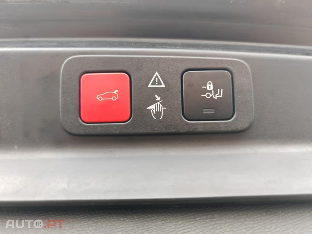 Peugeot 5008 130CV  EAT8 BlueHdi Allure