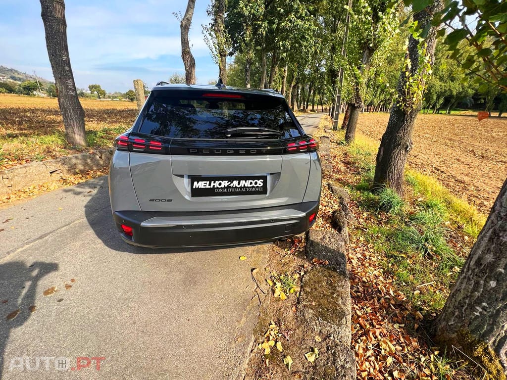 Peugeot 2008 1.2 PureTech Allure