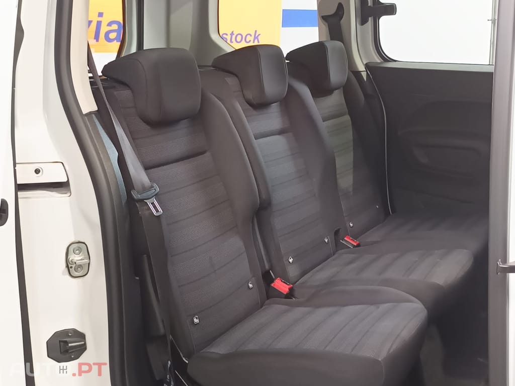 Opel Combo 1.5 CDTi L1H1 Essentia