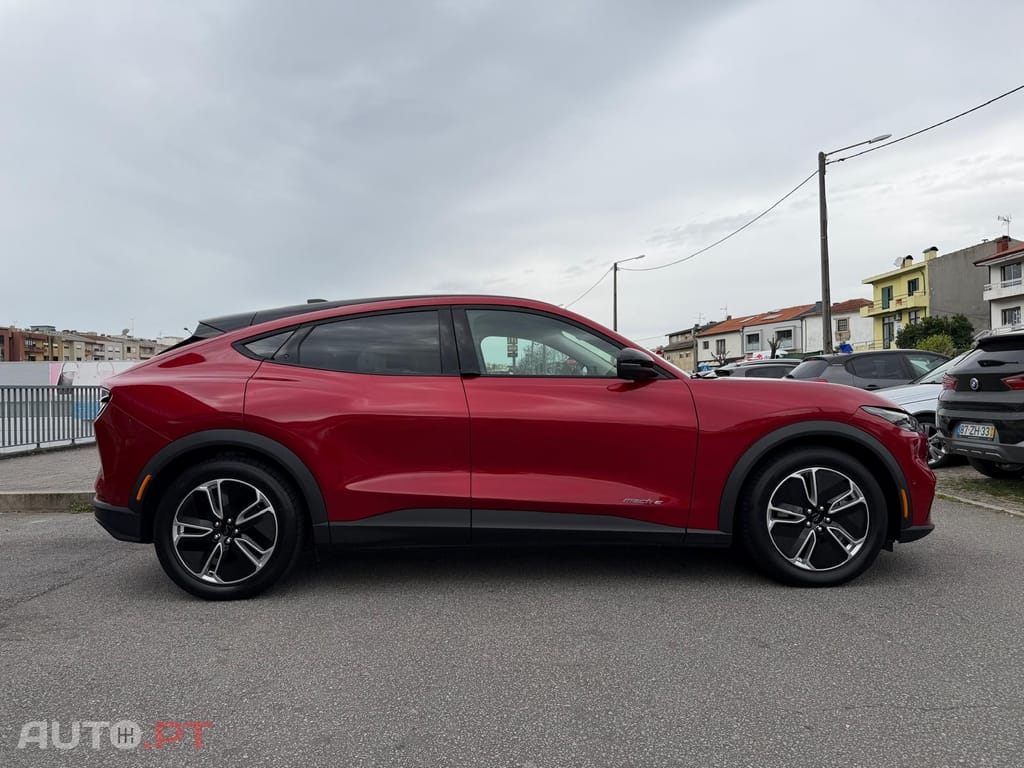 Ford Mustang Mach-E 98.7 kWh Premium