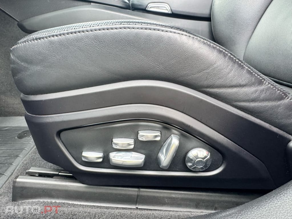 Porsche Panamera 4 S