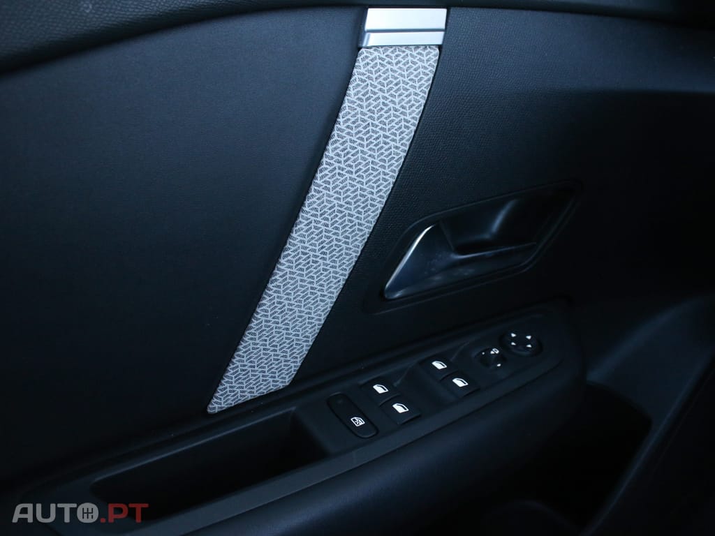 Citroen e-C4 C-Series