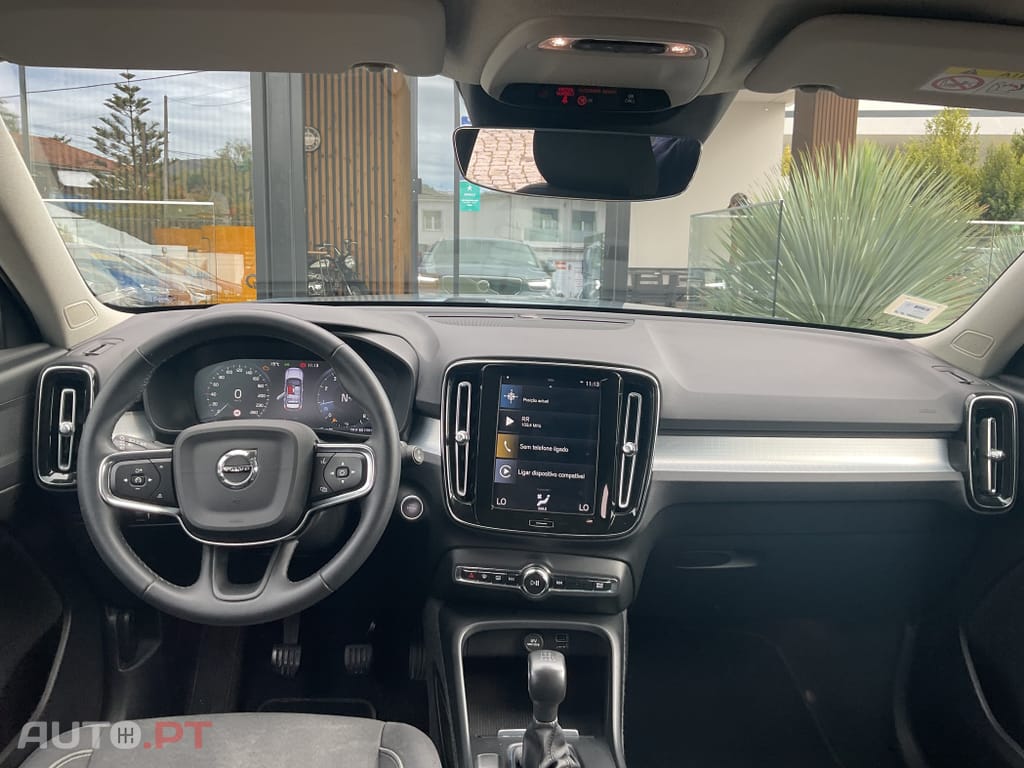 Volvo XC40 1.5 T3 Momentum