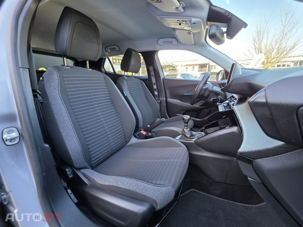 Peugeot 2008 PureTech 100 Style