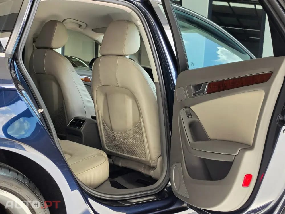 Audi A4 2.7 TDI V6 S-line Multitronic