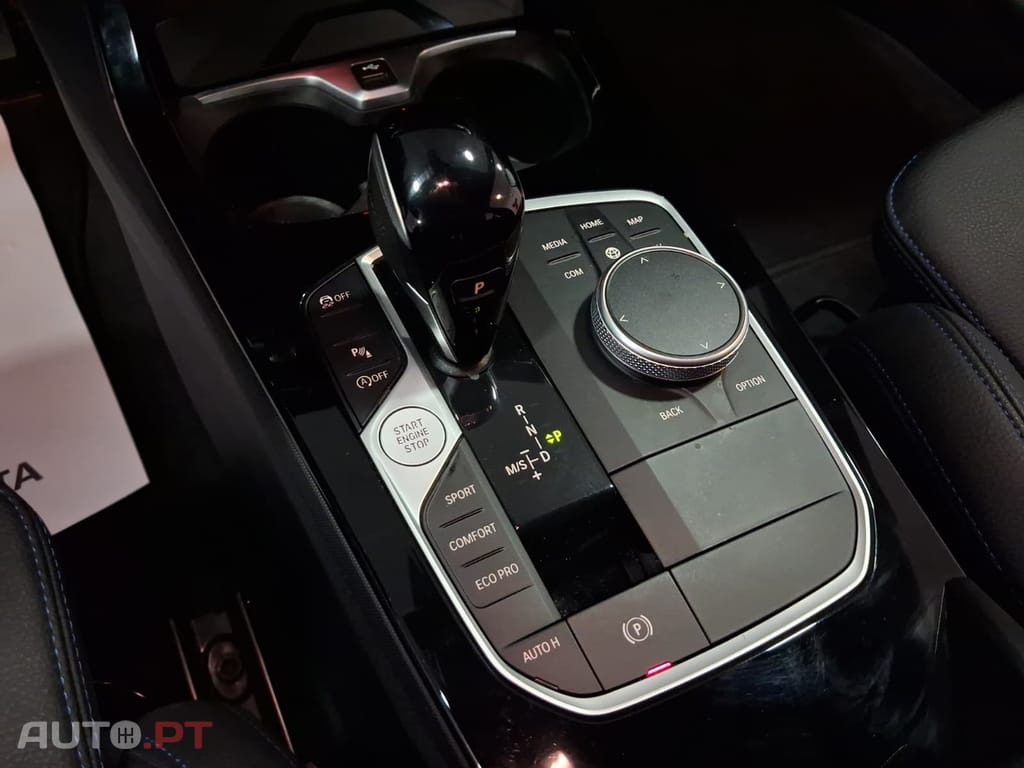 BMW 116 i Pack Desportivo M
