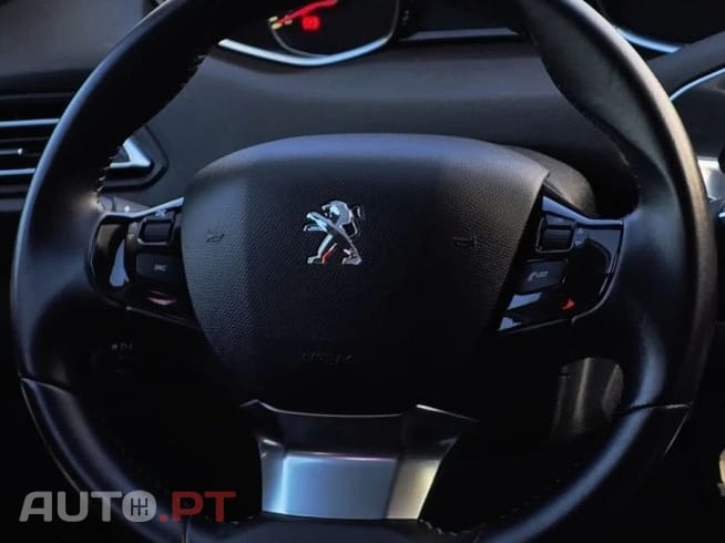 Peugeot 308 1.6 BlueHDi Allure