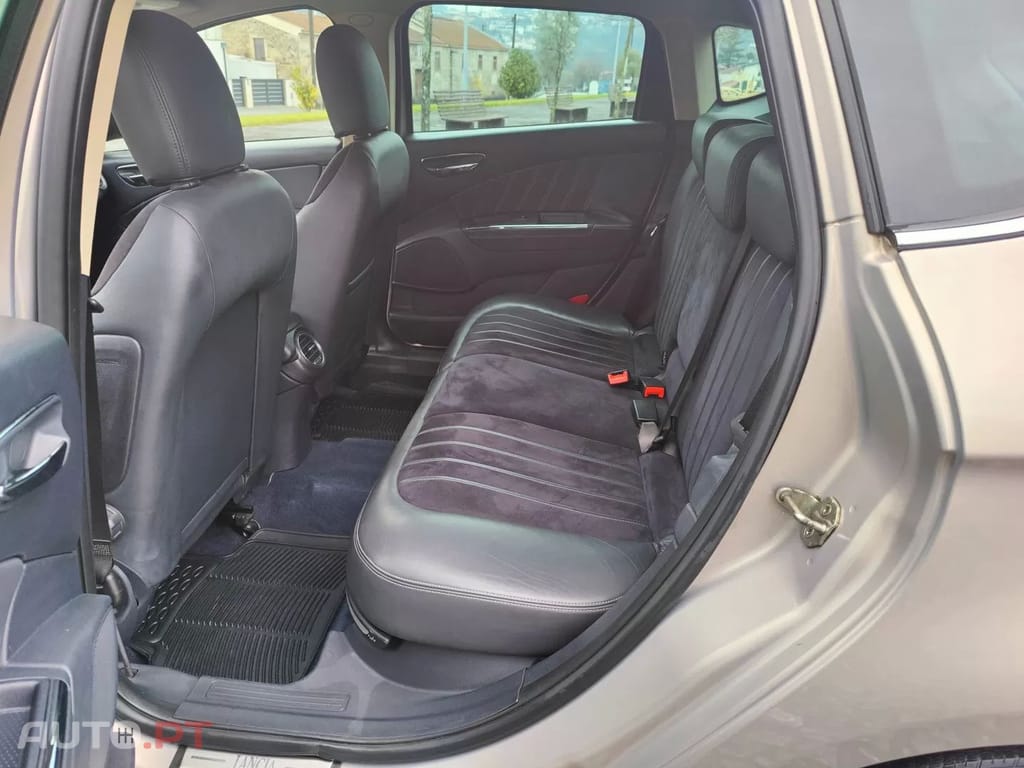 Lancia Delta 1.6 M-Jet Oro