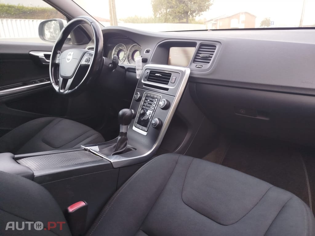 Volvo V60 1.6 D2 Drive Summum Start/Stop