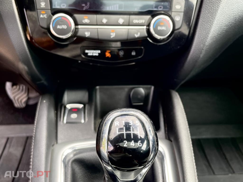 Nissan Qashqai 1.5 dCi N-Connecta Business