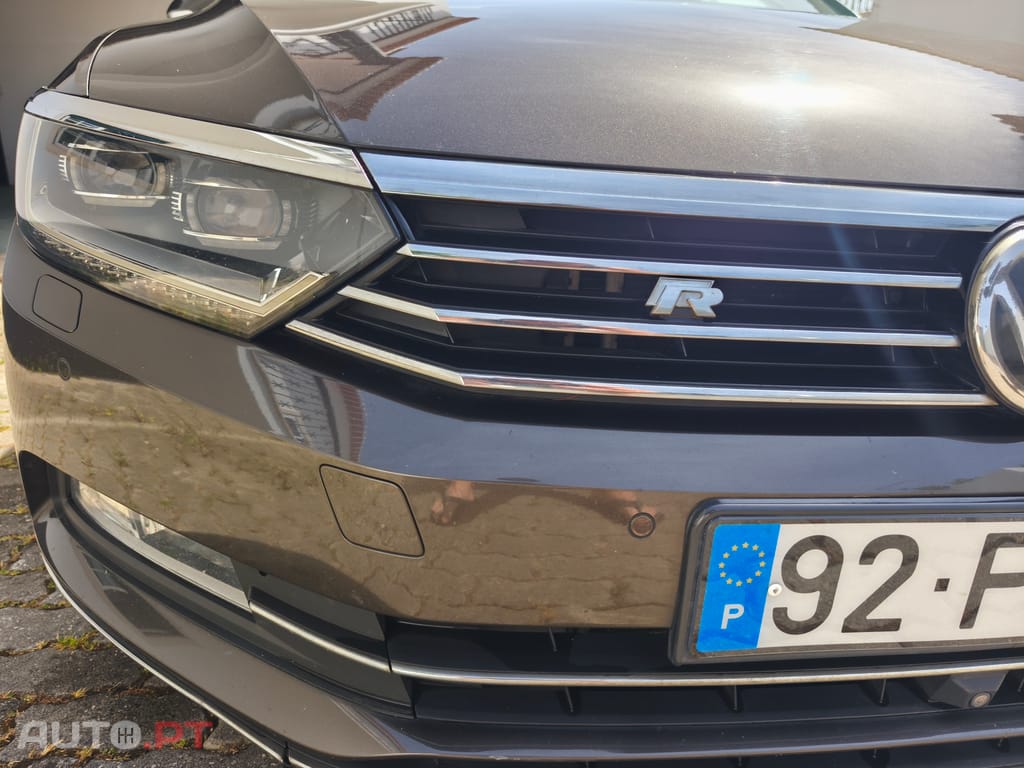 Volkswagen Passat Variant biTDI 240cv 4MOTION DSG Highline