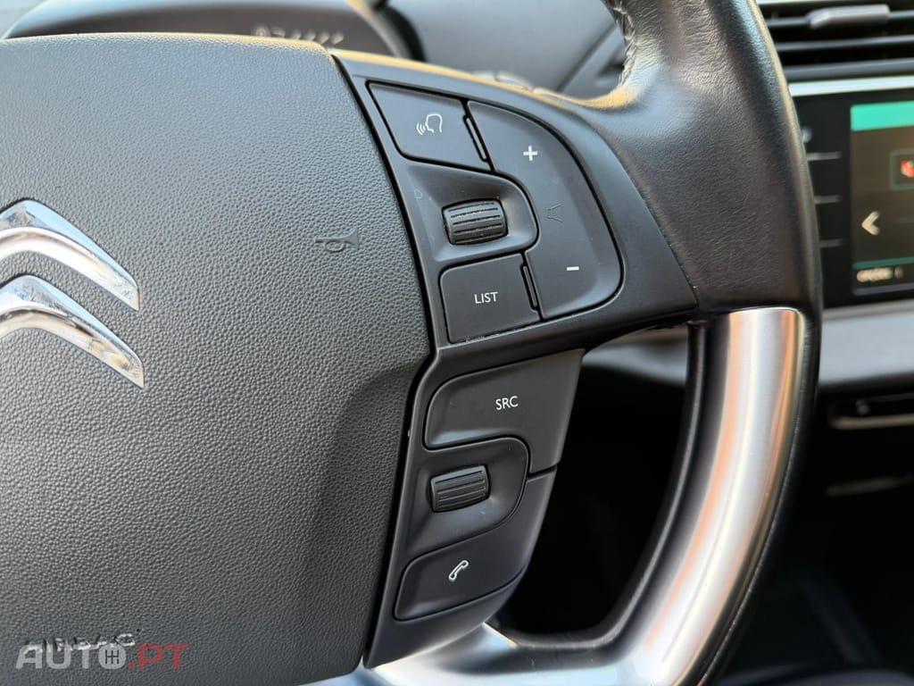 Citroen C4 SpaceTourer  1.2 Shinne EAT6