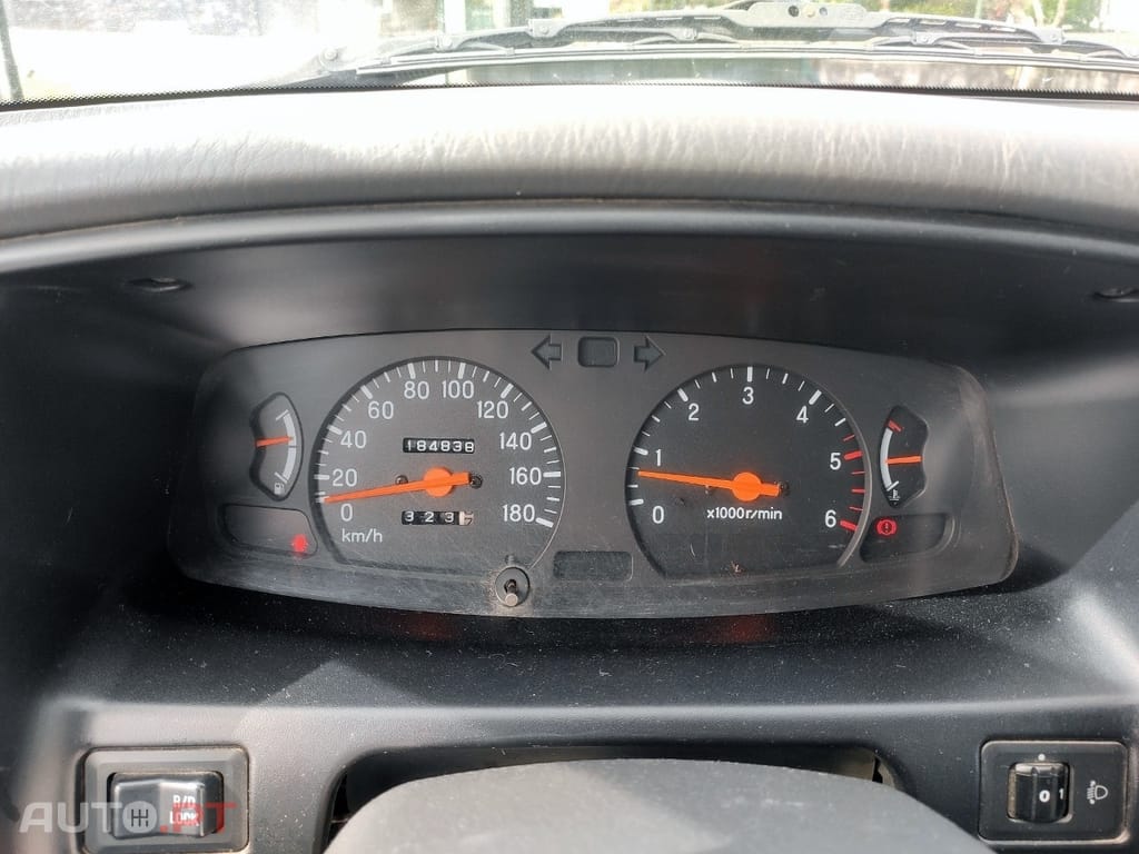 Mitsubishi L200 2.5TDI 4X4 3LUG