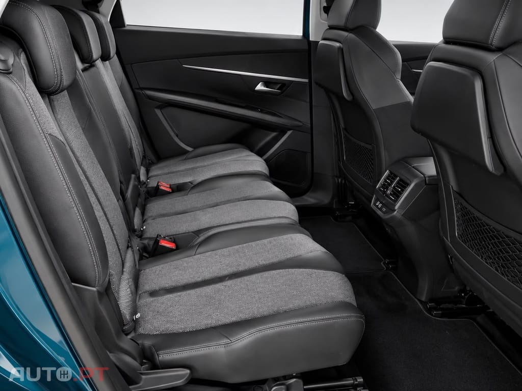 Peugeot 5008 1.2 PureTech Allure EAT8