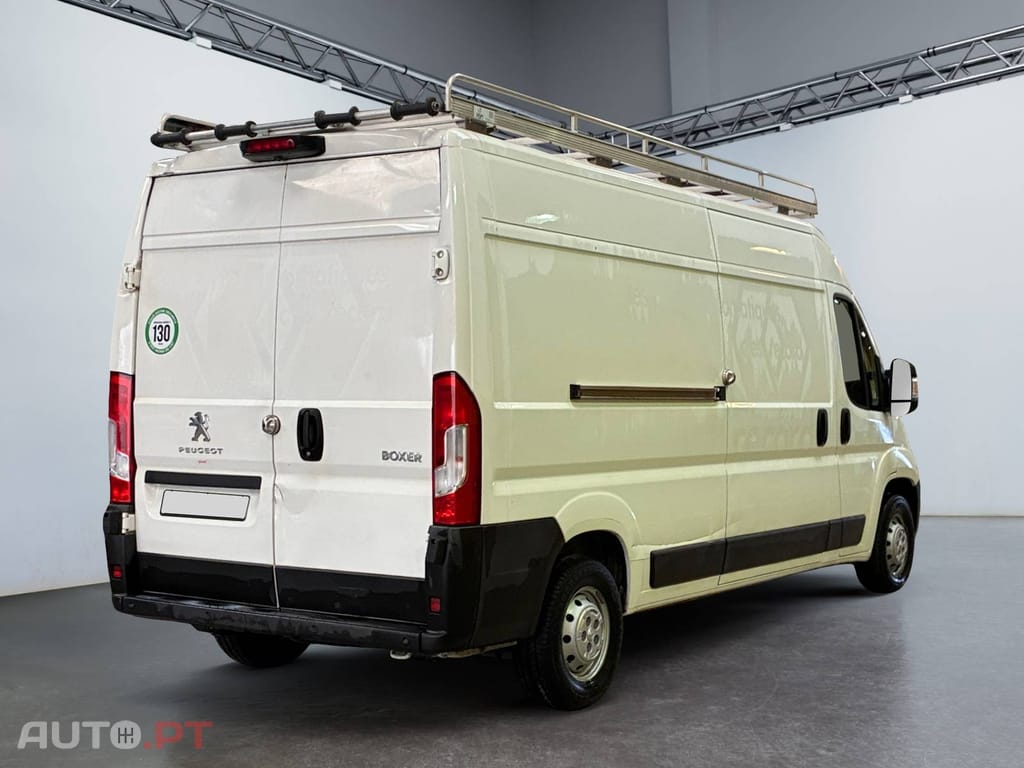Peugeot Boxer 2.2 BlueHDi 335 L3H2