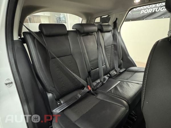 Land Rover Discovery Sport 2.0 eD4 Pure