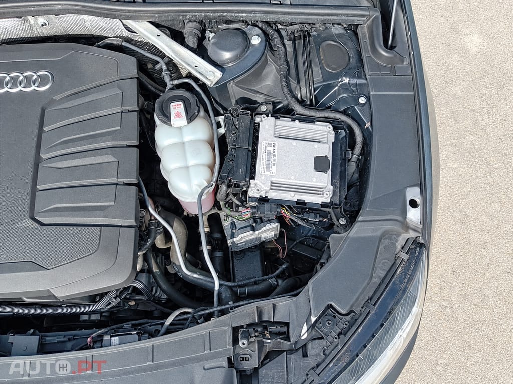Audi A4 Avant 30 tdi S Tronic - Nacional