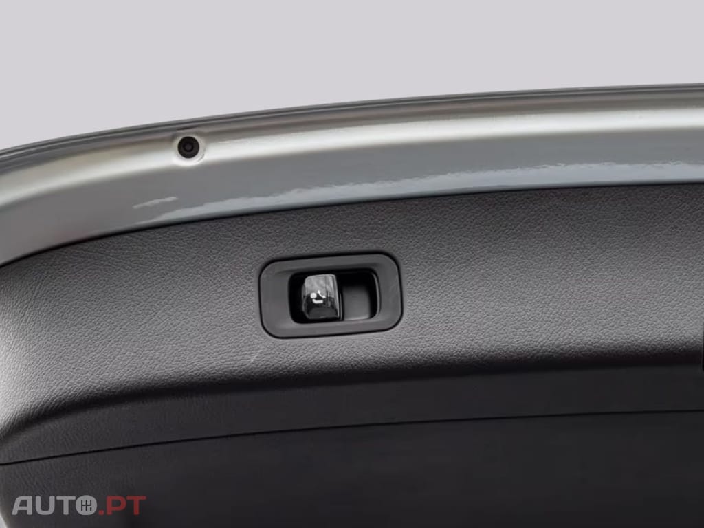 Mercedes-Benz GLC 300 e 4M AMG Line 