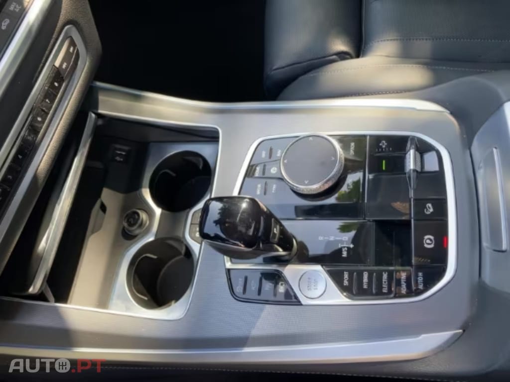 BMW X5 xDrive 45e iPerformance I.V.A DEDUTIVEL