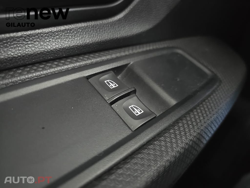 Dacia Sandero STEPWAY ESSENTIAL ECO-G 100