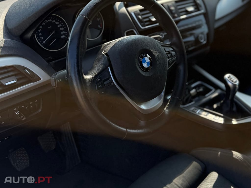 BMW 116 BMW 116d EfficientDynamics Sport Line