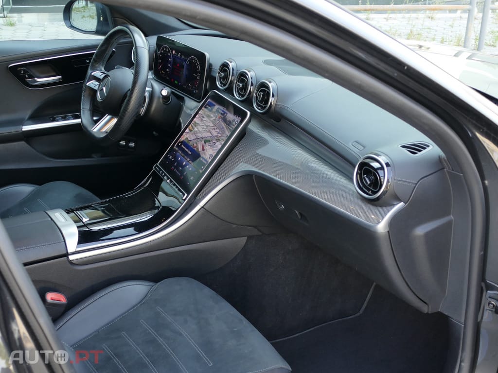 Mercedes-Benz C 300 e AMG Line