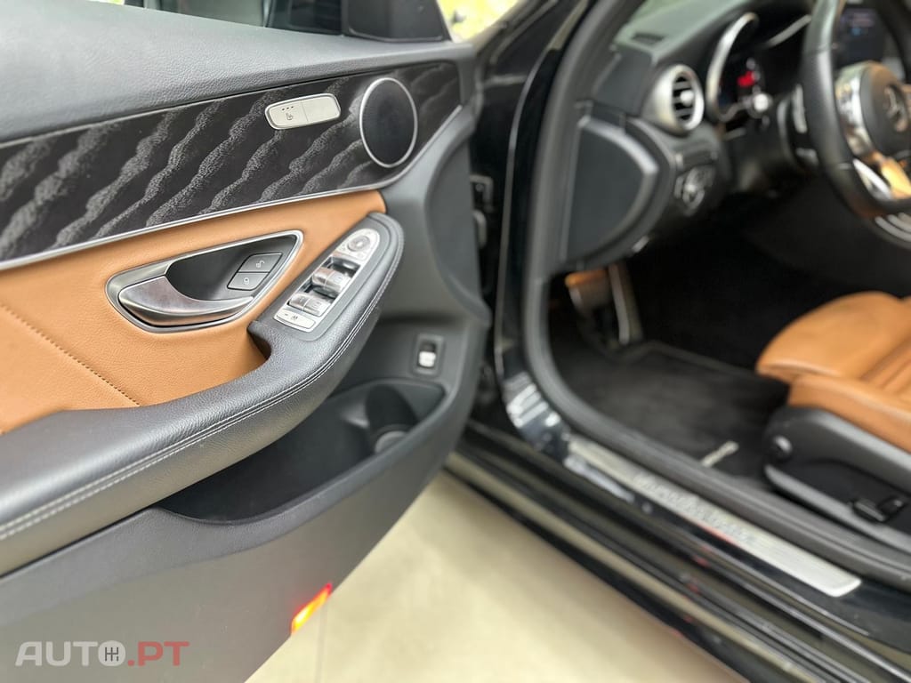 Mercedes-Benz C 300 d AMG Line