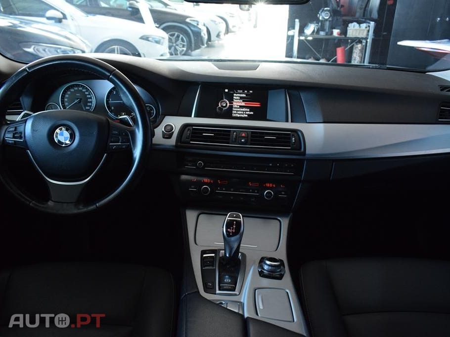 BMW 525 d Line Luxury Auto
