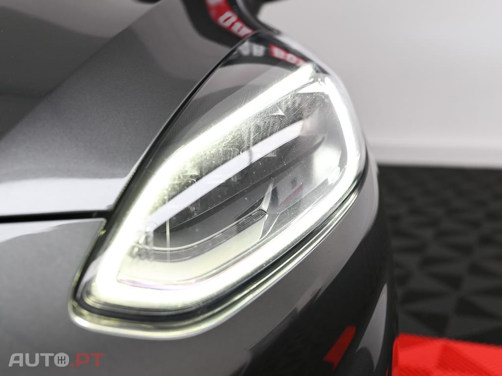 Ford Fiesta 1.5 EcoBoost S&S ST X