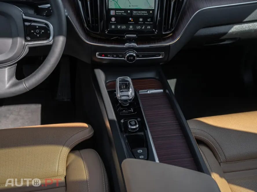Volvo XC60 T8 AWD Recharge Ultimate Bright