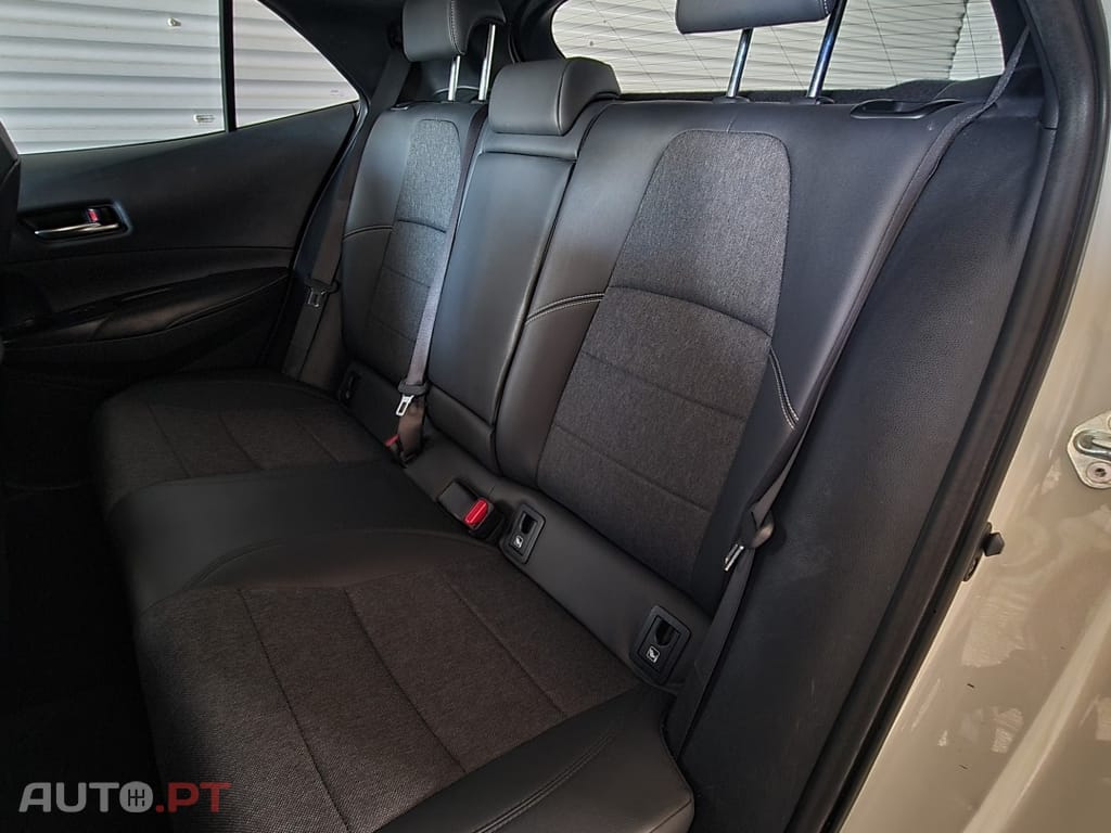 Toyota Corolla 1.8 Hybrid Comfort+P.Sport