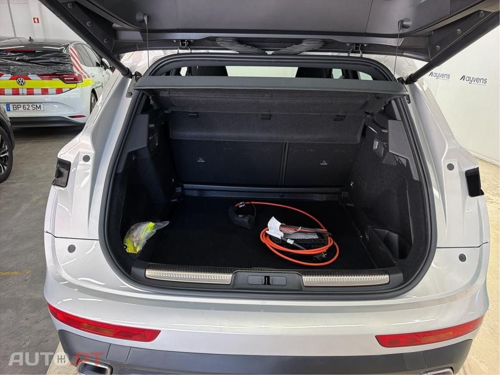 DS DS7 Crossback E-Tense Bastille+ EAT8
