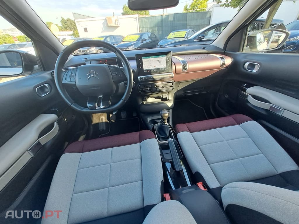 Citroen C4 Cactus 1.2 PureTech Shine