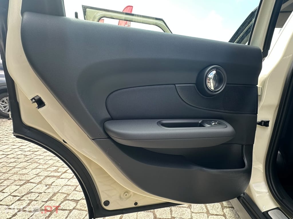MINI Clubman One D — fotografia 17
