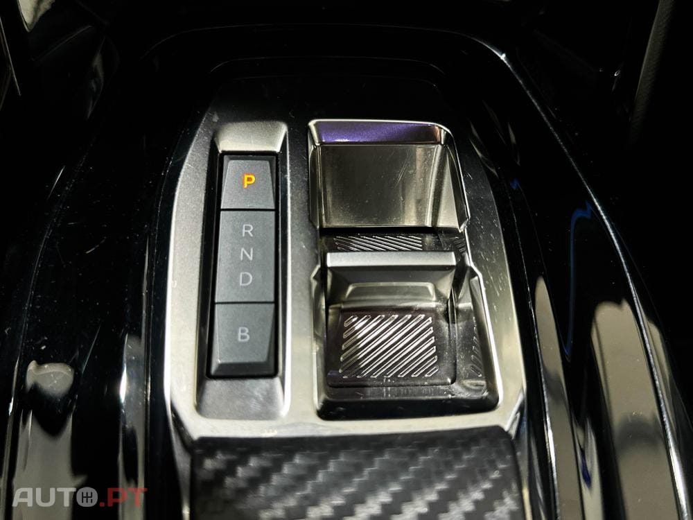 Peugeot E-208 50 kWh GT Pack